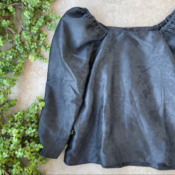 Rachel Parcell Puff Sleeve Jacquard Satin Top - Picture 2 of 6